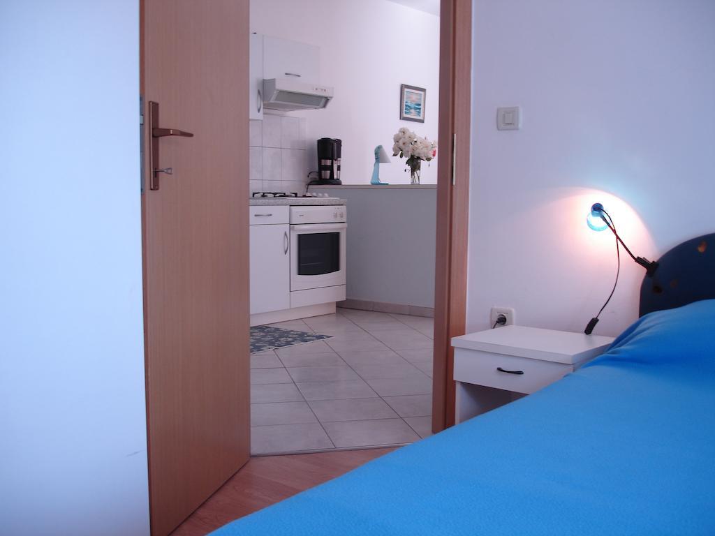 Gracia Apartments Funtana Room photo